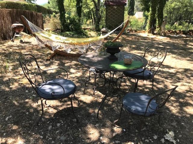 La Brindille Petit Mas Provencal Meuble De Tourisme 3 Etoiles 2-3 Personnes 1 Piece 30 M2 Tout Confort Lisiere Foret Jardin Jacuzzi Piscine Saint-Paul-en-Forêt Екстериор снимка